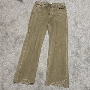 KanCan 7 || 27 ultra high rise 90s flare denim. NWOT